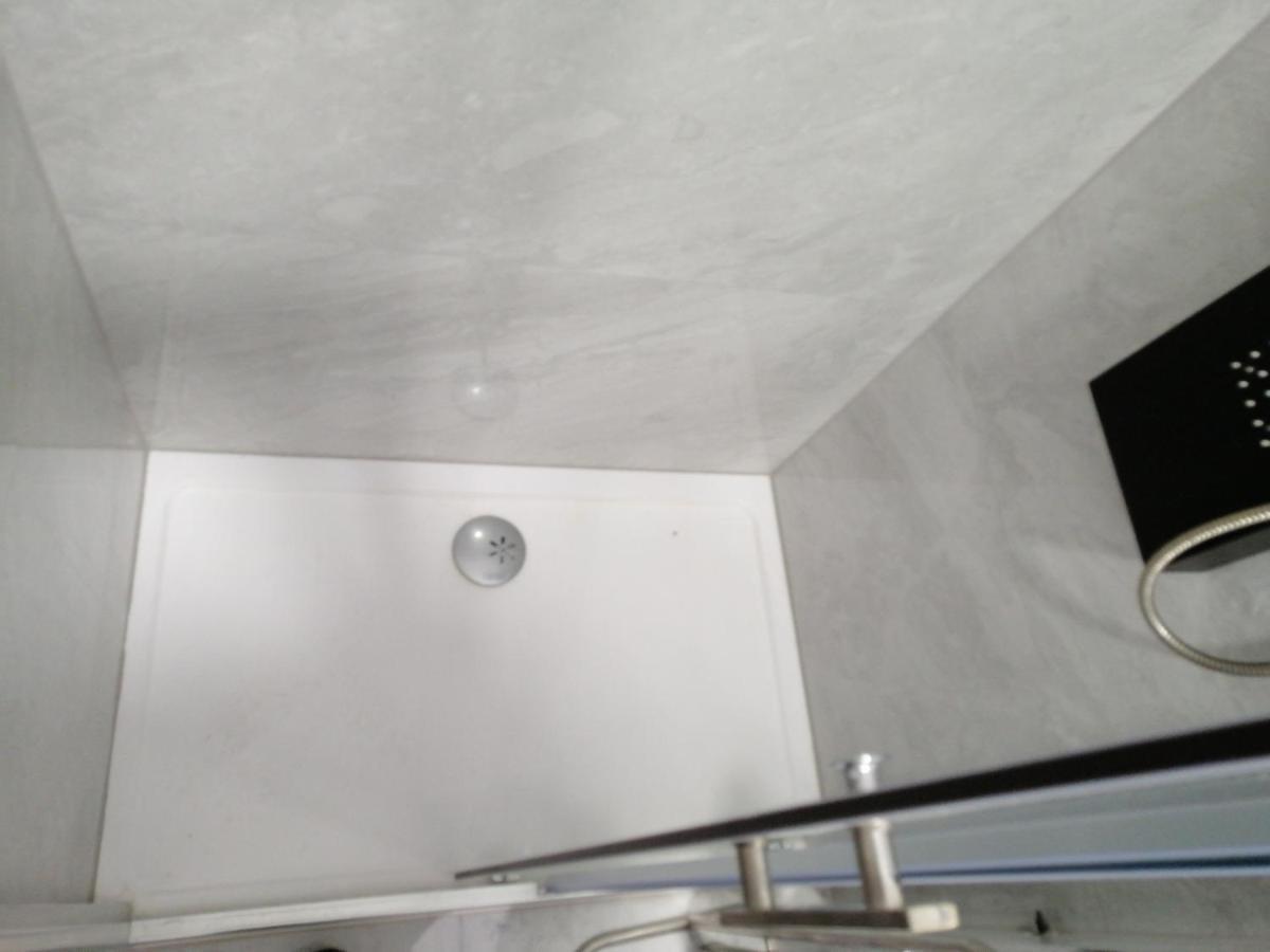 Apartment Rose By The Beach & Tennis Courts Split Ngoại thất bức ảnh